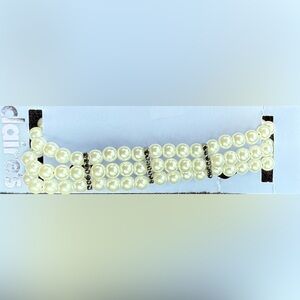 Claire's Cream Pearl Choker with Black Accents